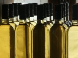 Cada vez se vende más vino blanco, mientras que en tintos siguen arrasando los "Ribera". (Foto: La Crónic@)