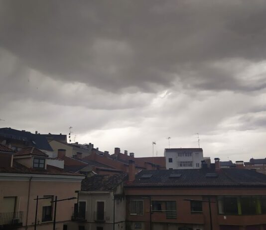 Nubes de tormenta sobre Guadalajara en junio de 2020. (Foto: La Crónic@)