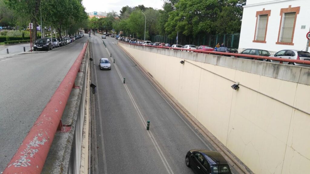 Acceso al túnel de Aguas Vivas desde la Avenida del Ejército. (Foto: La Crónic@)