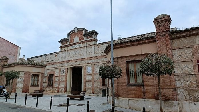 Fachada de la Cárcel de Mujeres, en la calle Ángel Martín Puebla, en Guadalajara. (Foto: La Crónic@)