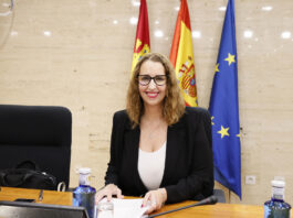 Sara Simón, en las Cortes de Castilla-La Mancha.