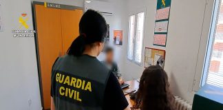 Implicada en el intento de matrimonio forzado, a cambio de 50.000 euros, de una menor desde Albacete a Italia. (Foto: Guardia Civil)