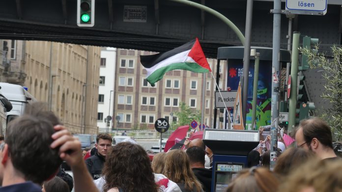 Manifestación de estudiantes alemanes en Berlín en apoyo a Palestina, el 22 de mayo de 2024. (Foto: La Crónic@)