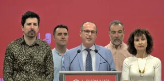 Alberto Rojo y algunos de los concejales del Grupo Socialista, el 17 de junio de 2024.