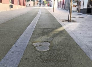 Estado del pavimento en la calle Miguel Fluiters de Guadalajara, el 23 de junio de 2024. (Foto: La Crónic@)