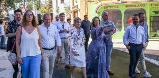 Sara Simón ha participado junto con varios concejales socialistas en la inauguración de las reformadas plazas de Prim y San Esteban, en Guadalajara. (Foto: Delegación del Gobierno en Castilla-La Mancha)