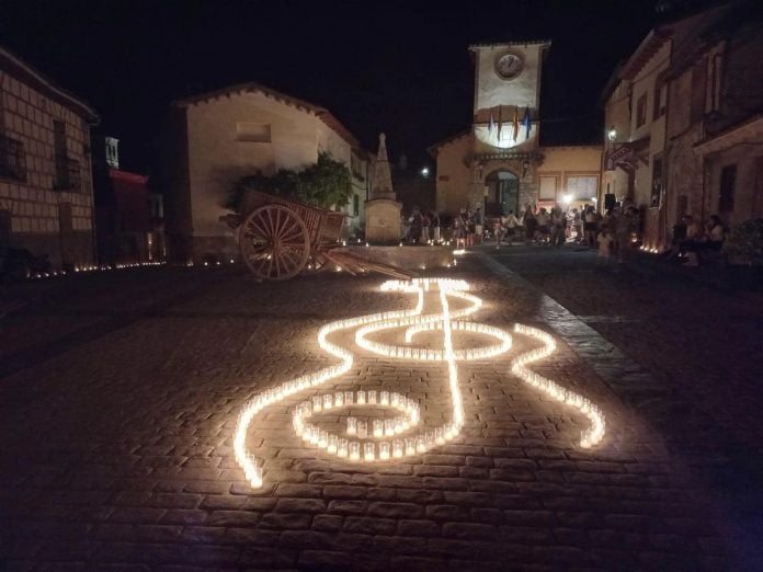 Fiesta de las velas en Arbancón, en una anterior edición.