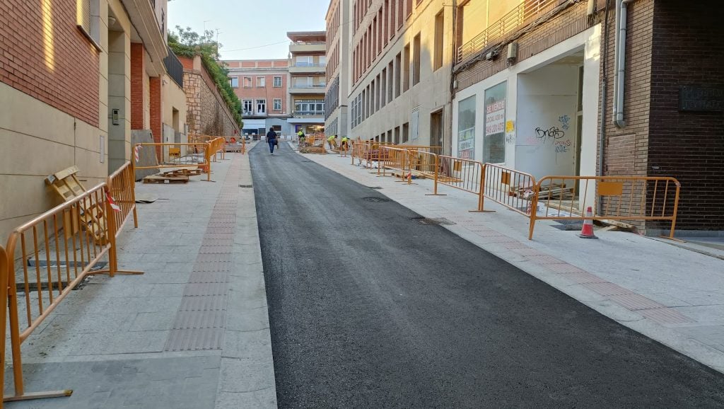 La calle Cervantes el 27 de agosto de 2024, en las postrimerías de su reforma. (Foto: La Crónic@)