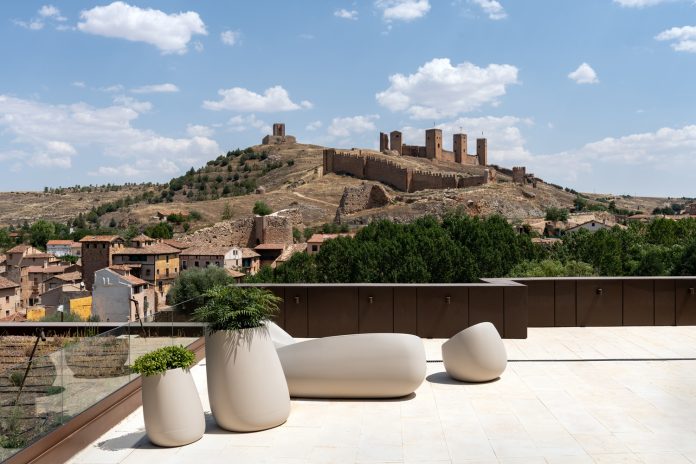 El castillo de Molina de Aragón, desde el parador de turismo.