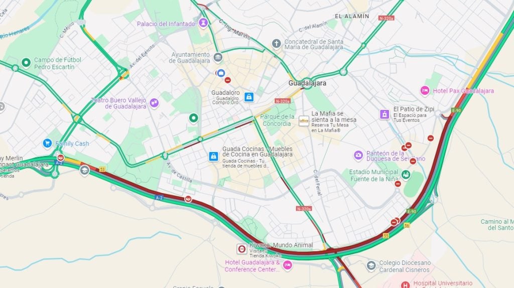 La retención en la A-2 queda muy bien definida en este croquis de Google Maps, tomada a las 18.30 del domingo, 15 de septiembre de 2024.