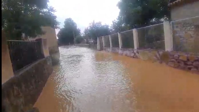 Efectos de la gran tormenta del pasado viernes en Chera.