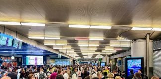 Nuevo colapso en la estación de Atocha, el 19 de octubre de 2024. (Foto: Carlos Luján /EP)