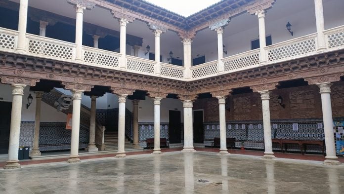 Palacio de Antonio de Mendoza, sede del Liceo Caracense, en marzo de 2024. (Foto: La Crónic@)