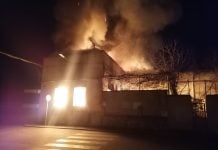 Incendio en el Fuerte de San Francisco la noche del 30 de diciembre de 2024. (Foto: EP)