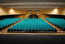 Interior del Teatro Auditorio "Francisco Nieva", de Valdepeñas, donde se ha producido el mortal suceso.