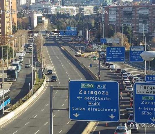 Las obras en la A-2 en su entrada a Madrid, durante la mañana del 11 de enero de 2025. (Foto: DGT)